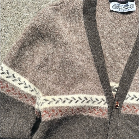 Vintage 90s Jantzen 100% wool cardigan - Picture 10 of 10